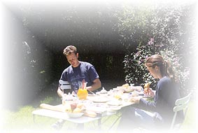 Petit dej jardin
