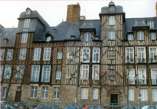 RENNES place des Liçes